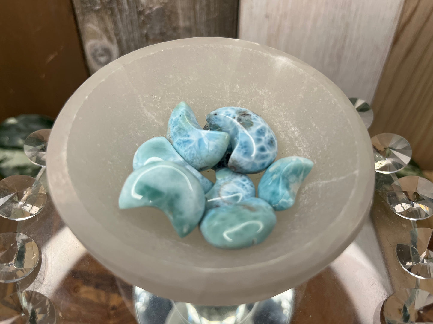 Larimar Moons